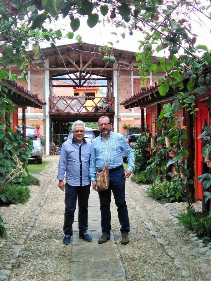 Hotel Kantarrana Urbana Jardín Kültér fotó