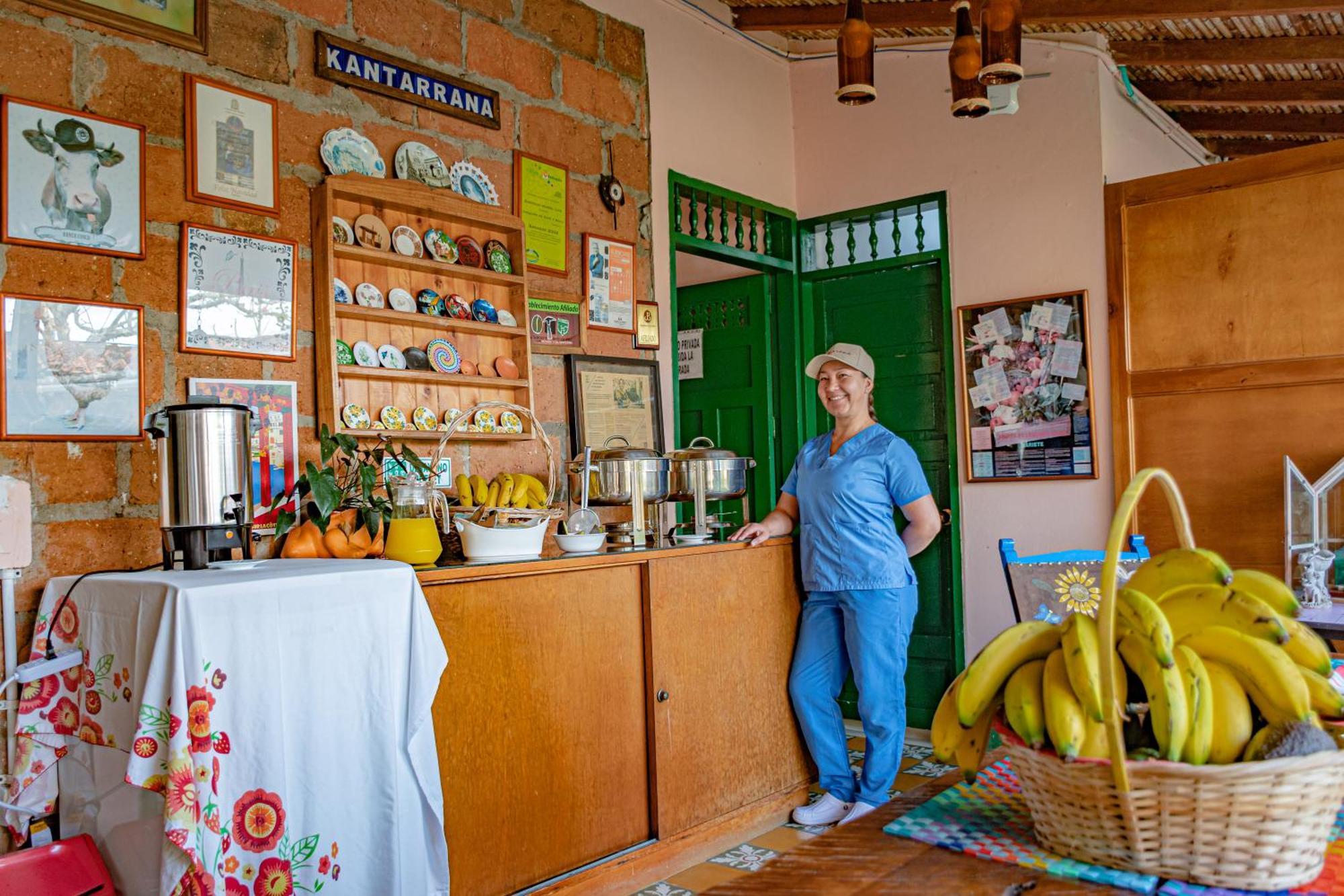 Hotel Kantarrana Urbana Jardín Kültér fotó