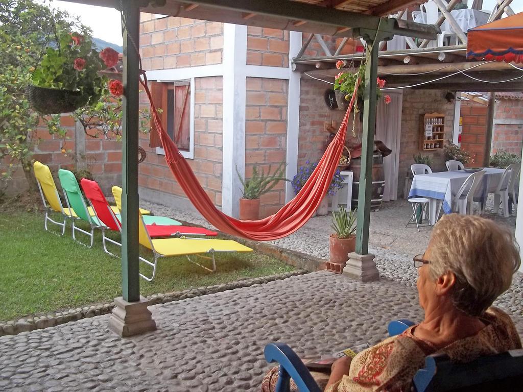 Hotel Kantarrana Urbana Jardín Kültér fotó