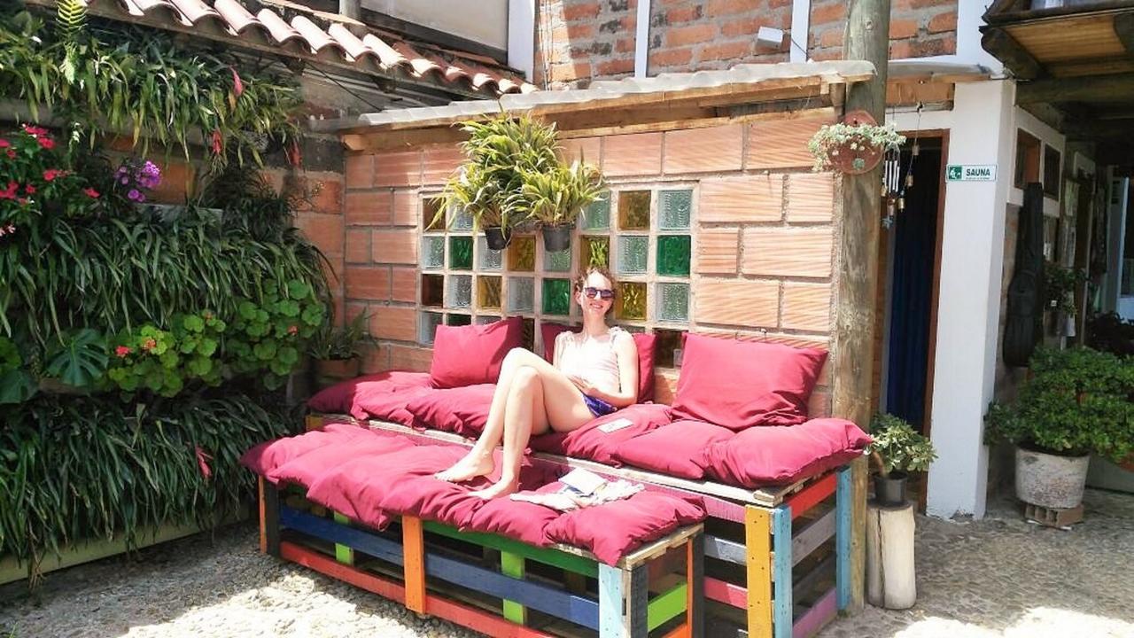 Hotel Kantarrana Urbana Jardín Kültér fotó